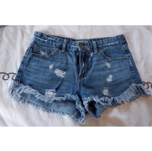 ✨FREE PEOPLE DENIM TATTERED SHORTS